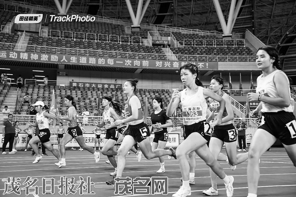 教练组不仅